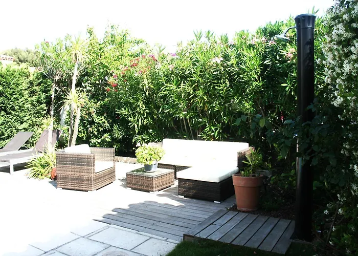 Avec Piscine * La Ciotat